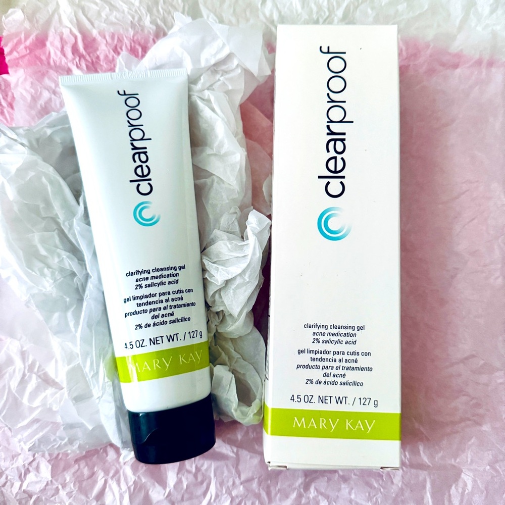 Mary Kay Clearproof Clarifying Cleansing Gel